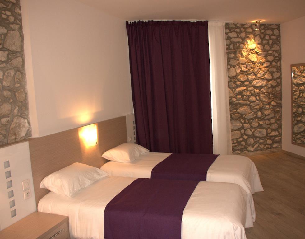 Tarascon-sur-Ariège Hotel Terranostra חדר תמונה