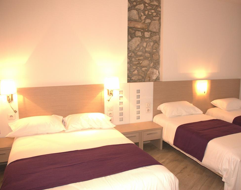 Tarascon-sur-Ariège Hotel Terranostra חדר תמונה